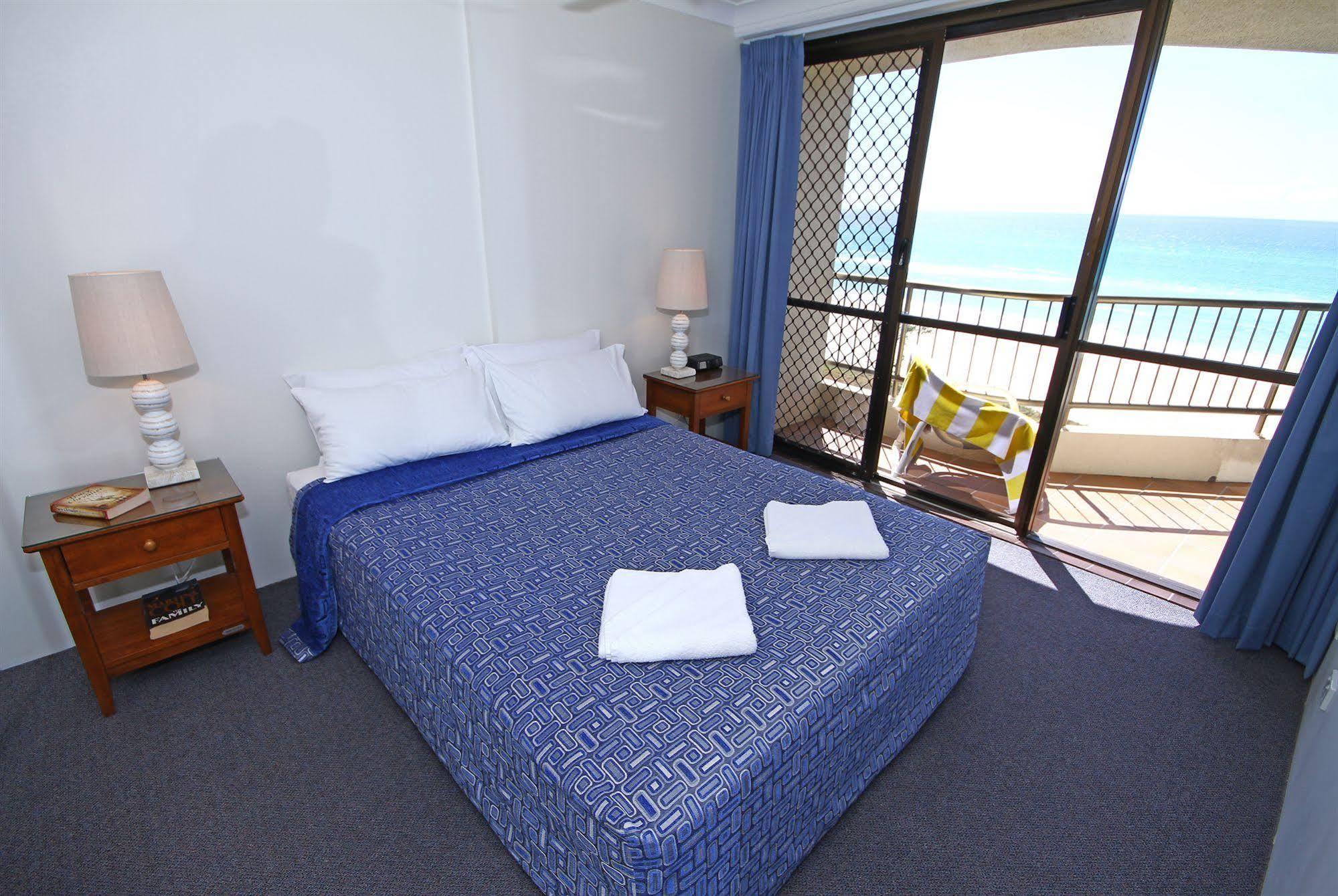 San Simeon Beachfront Apartments Tugun Guldkusten Exteriör bild