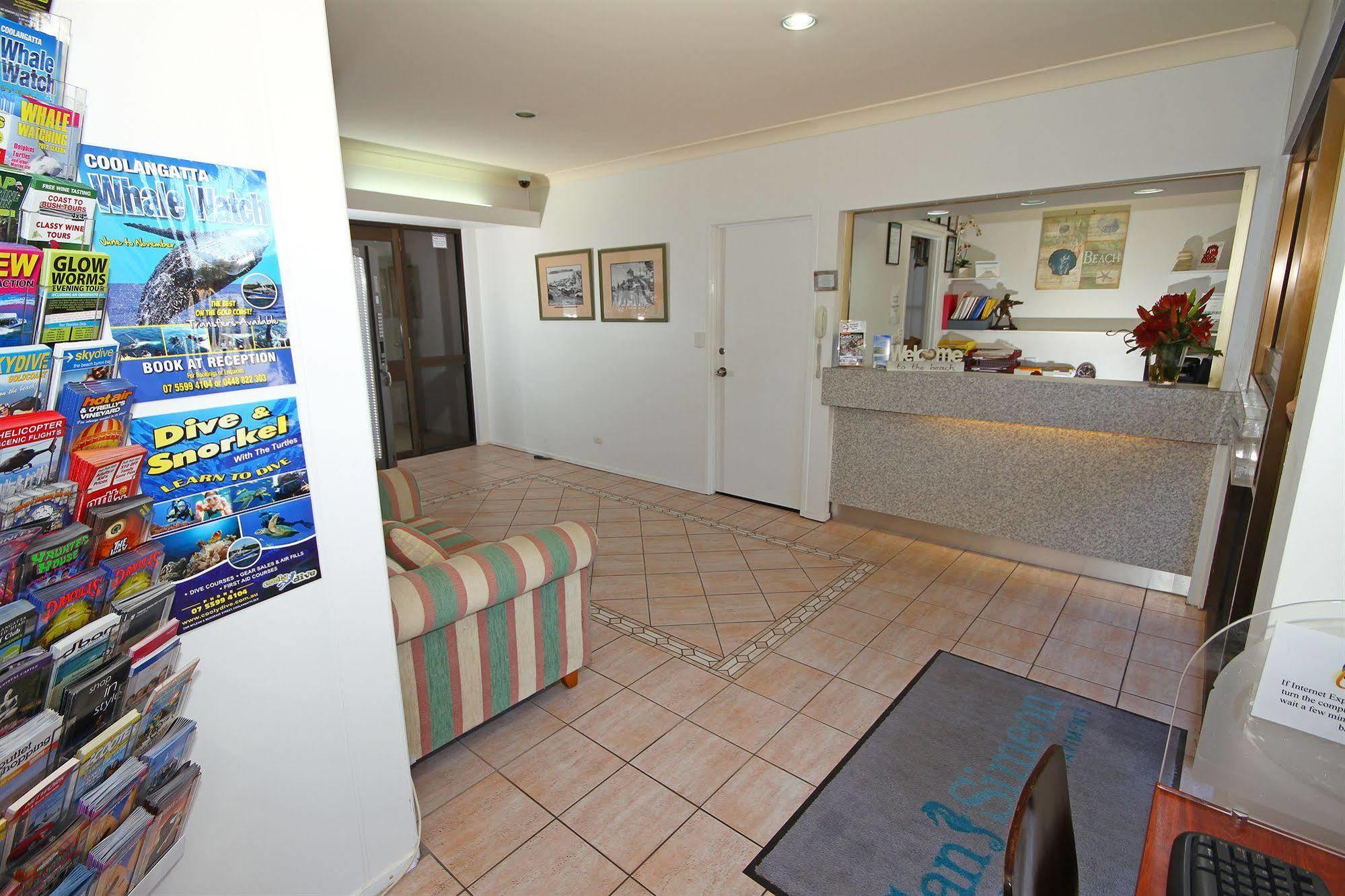 San Simeon Beachfront Apartments Tugun Guldkusten Exteriör bild