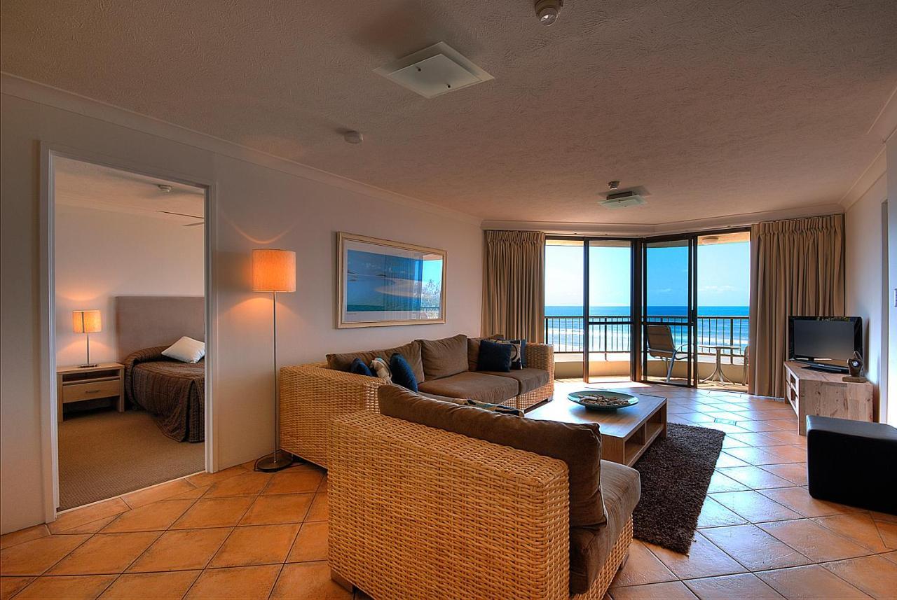San Simeon Beachfront Apartments Tugun Guldkusten Exteriör bild